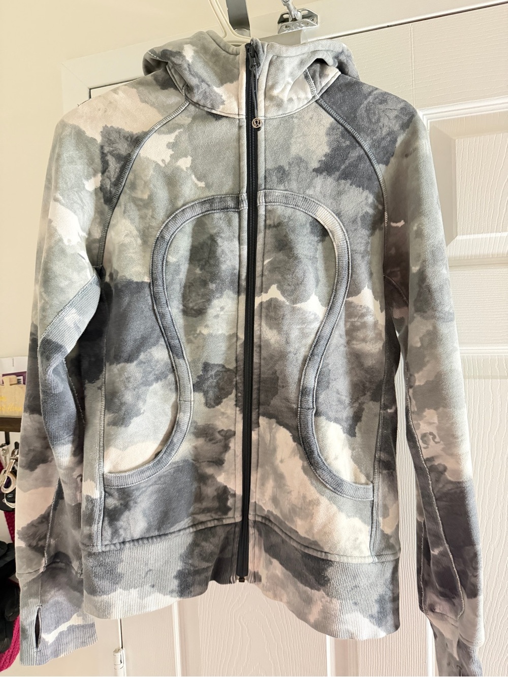 lululemon athletica Women's Grey Tie-Dye Zip Hoodie